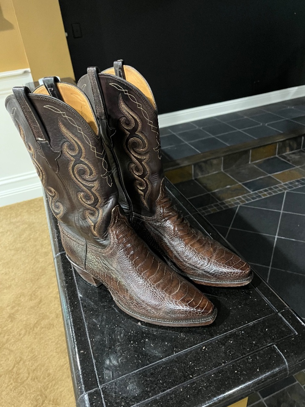 Lucchese hand made classic boot